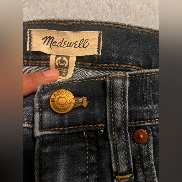 Madewell Mid-rise stovepipe Jeans - Picture 4 of 10